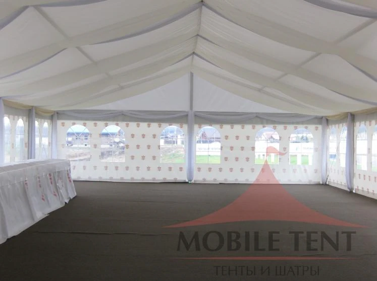 Внешний фасад шатра с окнами